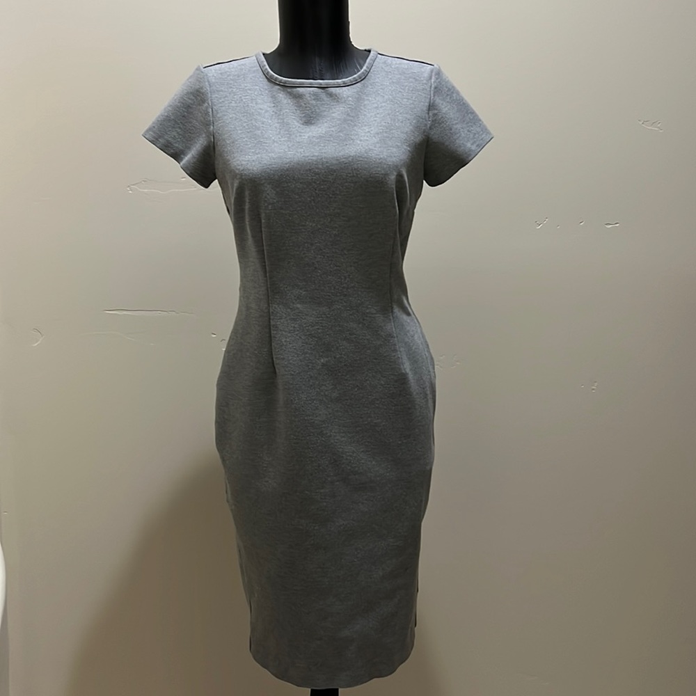 Ann Taylor gray dress size small